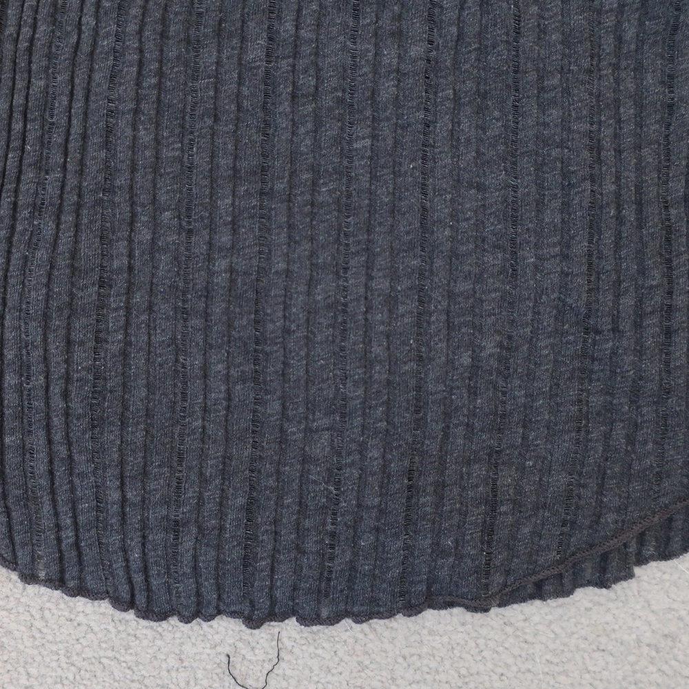 Crop Top - Picture 5 of 5